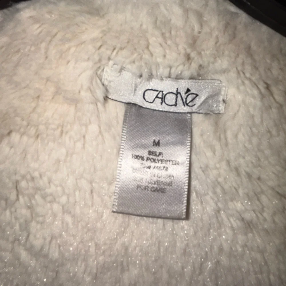 Cache Taupe Jacket with Cream Shearling Lining - Picture 6 of 7